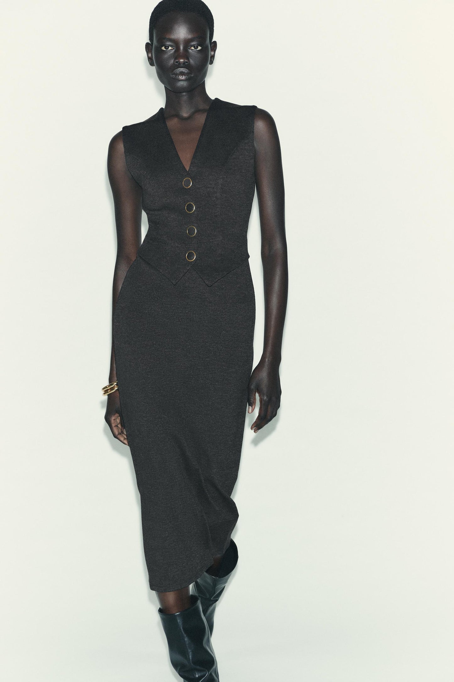 #323132, Anthracite foncé