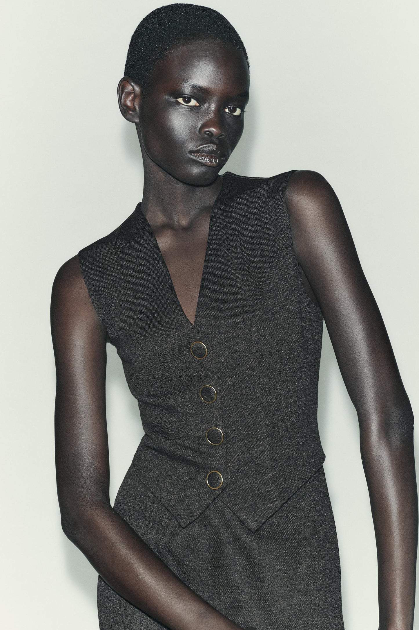 #323132, Anthracite foncé